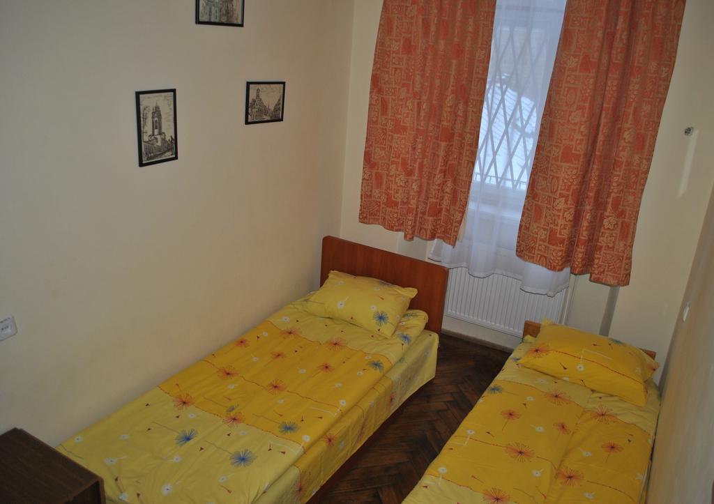 Hostel Comfort Lwów Zewnętrze zdjęcie